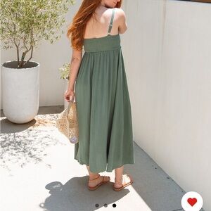 Brand new CJLA Emilia dress size small green linen